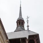 Rolul acoperișului în estetica unei biserici istorice
